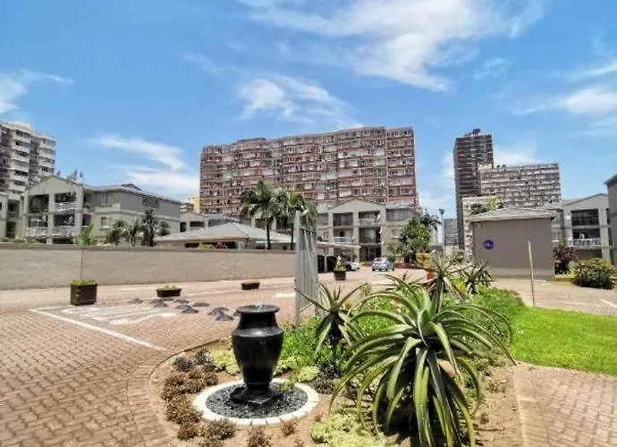 Summersands 83 North Beach Durban- 2 Bedrooms