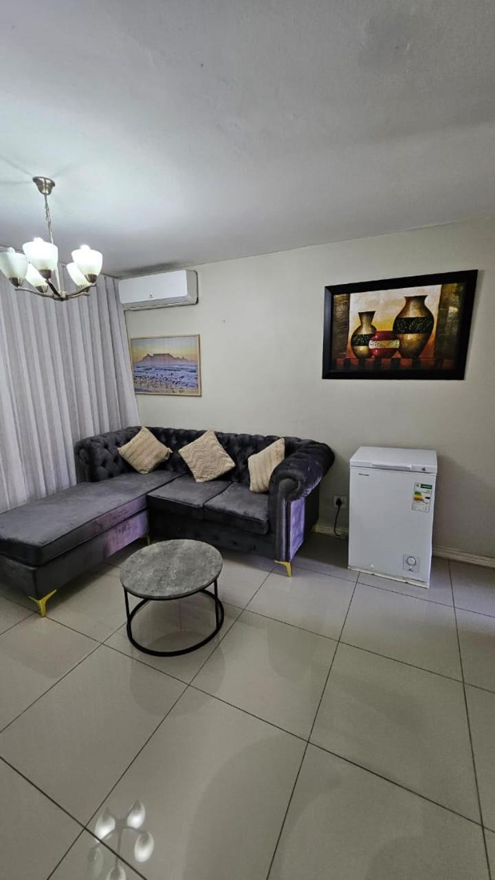 Summersands 83 North Durban- 2 Bedrooms Appartement *