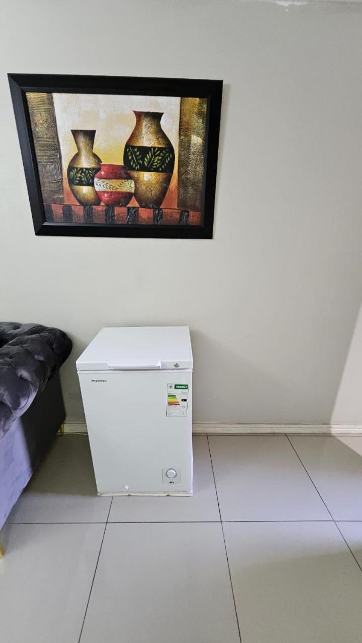 Summersands 83 North Durban- 2 Bedrooms *
