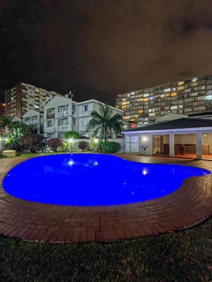 Summersands 83 North Durban- 2 Bedrooms *